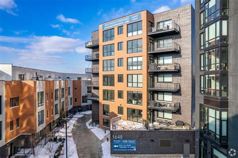 <strong>Wicker Park</strong> Connection offers Studio-2 bedroom rentals starting at $2,262/month. . Wicker park chicago apartments